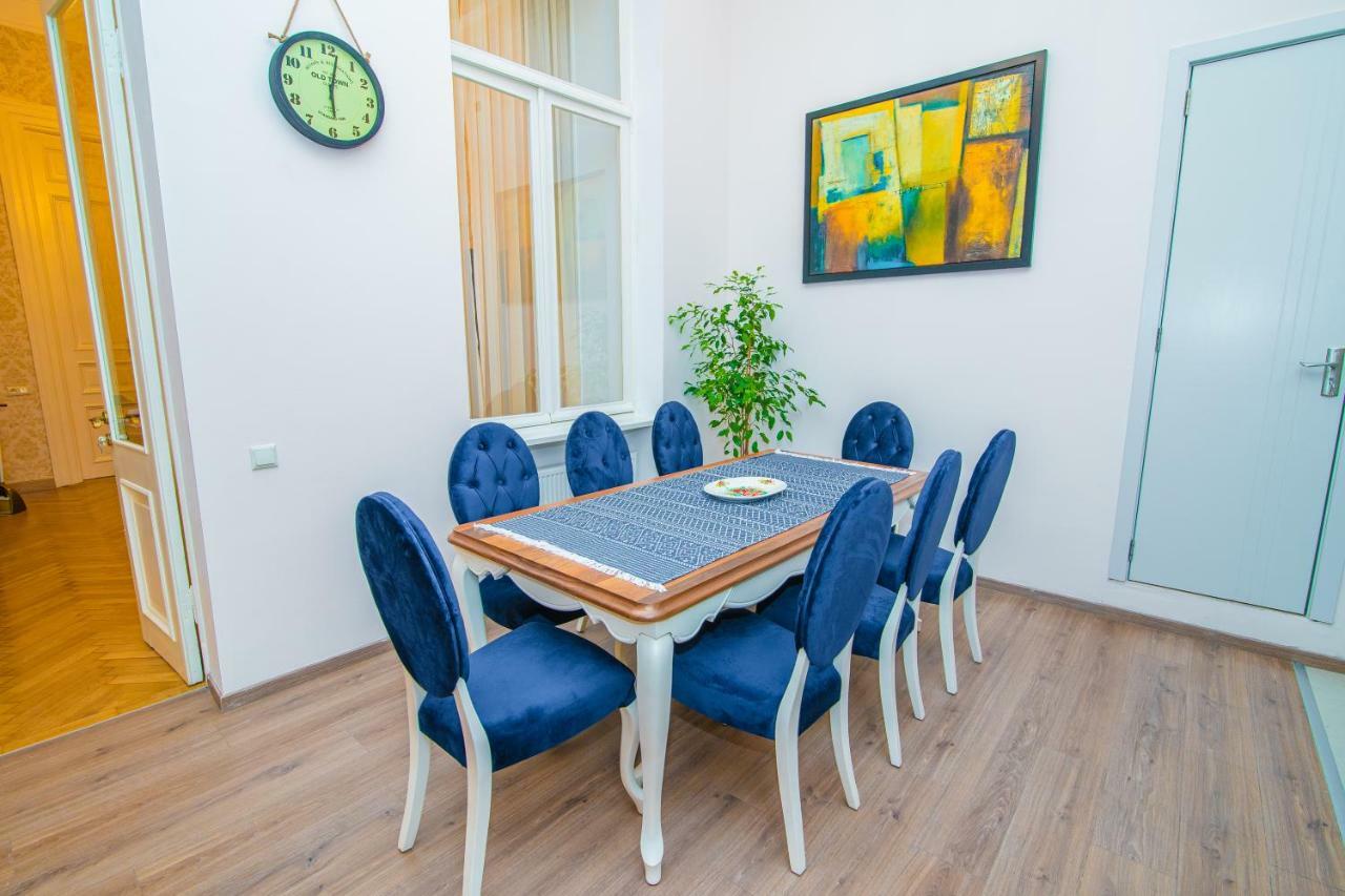 Solo Apartment In City Center 트빌리시 외부 사진